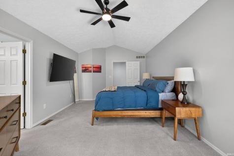 5118 N Echo Bend Bloomington IN 47404