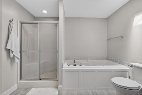 5118 N Echo Bend Bloomington IN 47404