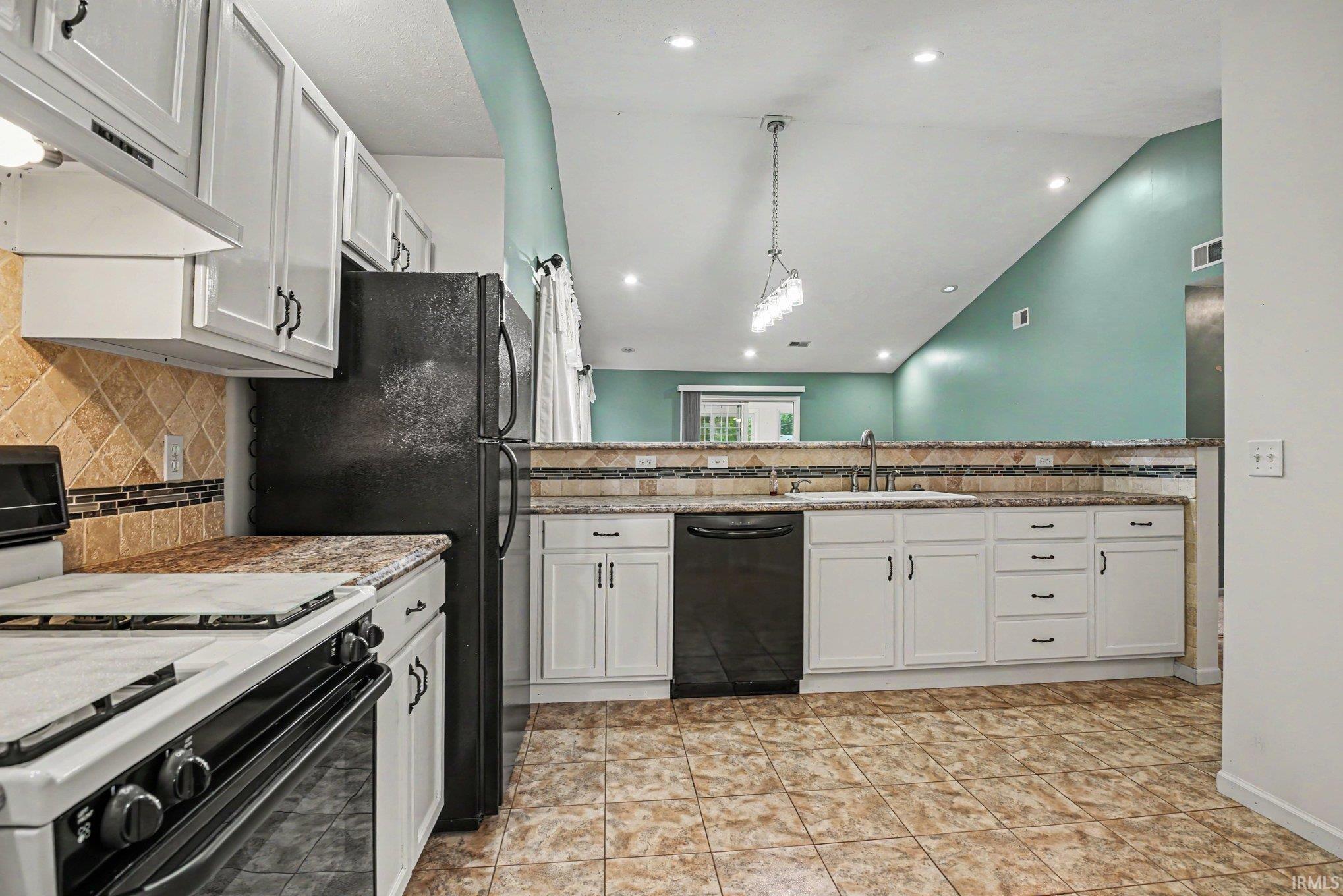 27425 Bison Ridge Elkhart IN 46514