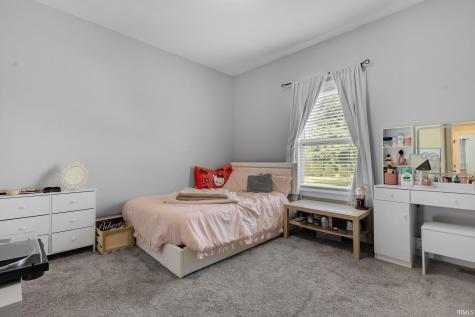 5919 Boxwood Dr E South Bend IN 46614