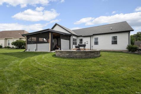 5919 Boxwood Dr E South Bend IN 46614