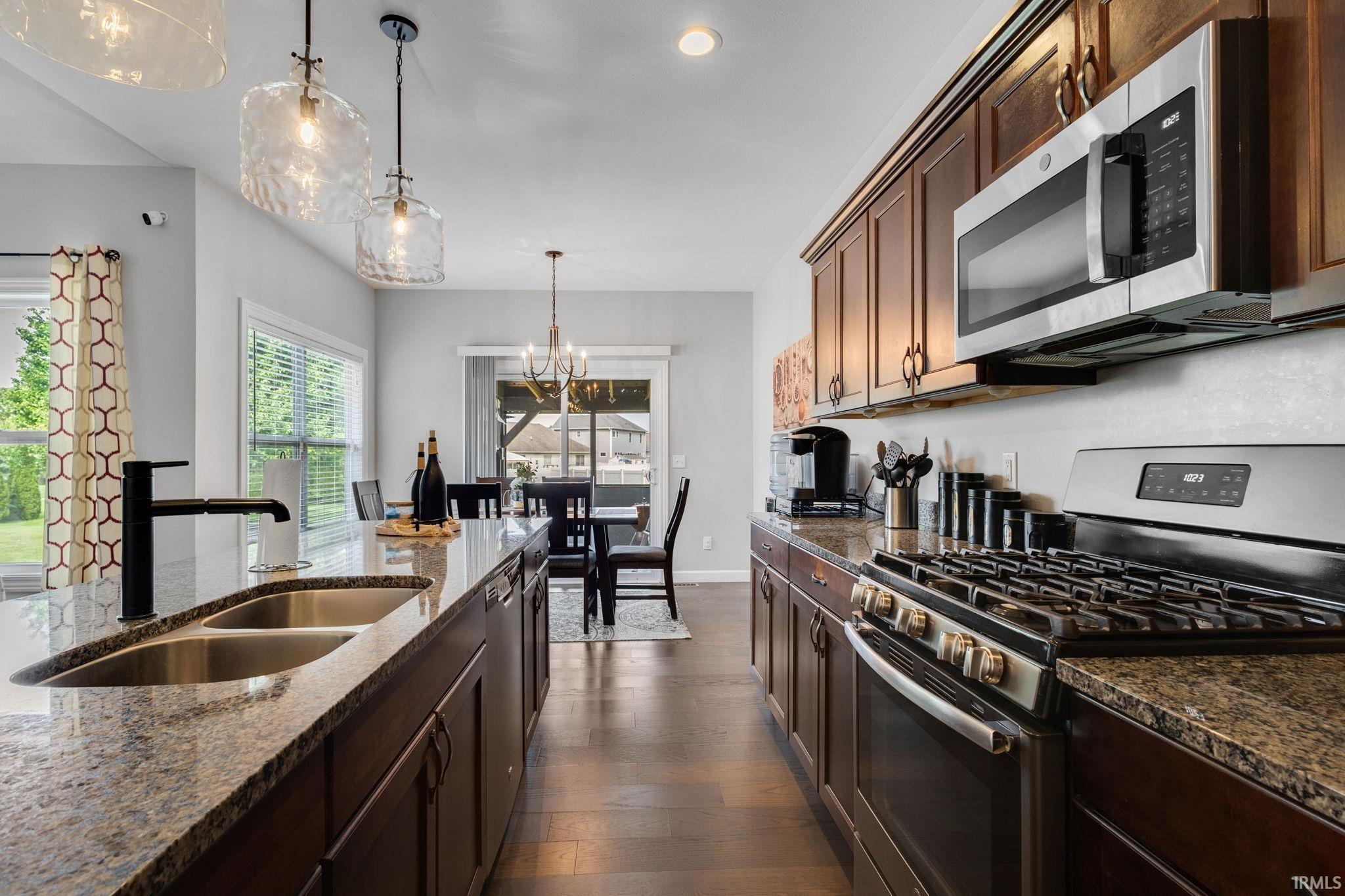 5919 Boxwood Dr E South Bend IN 46614
