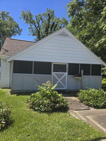 1123 W 11th Street Bloomington IN 47404