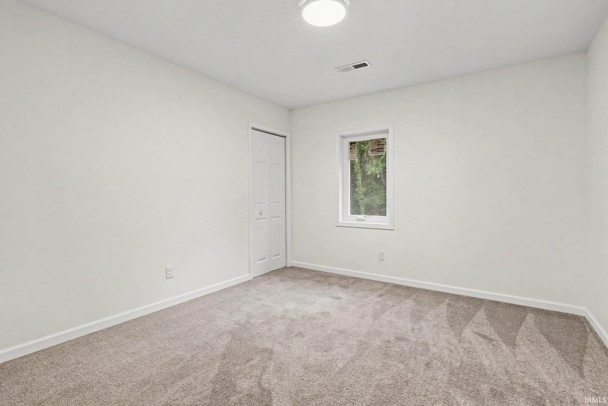 51249 Courtyard Lane Elkhart IN 46514