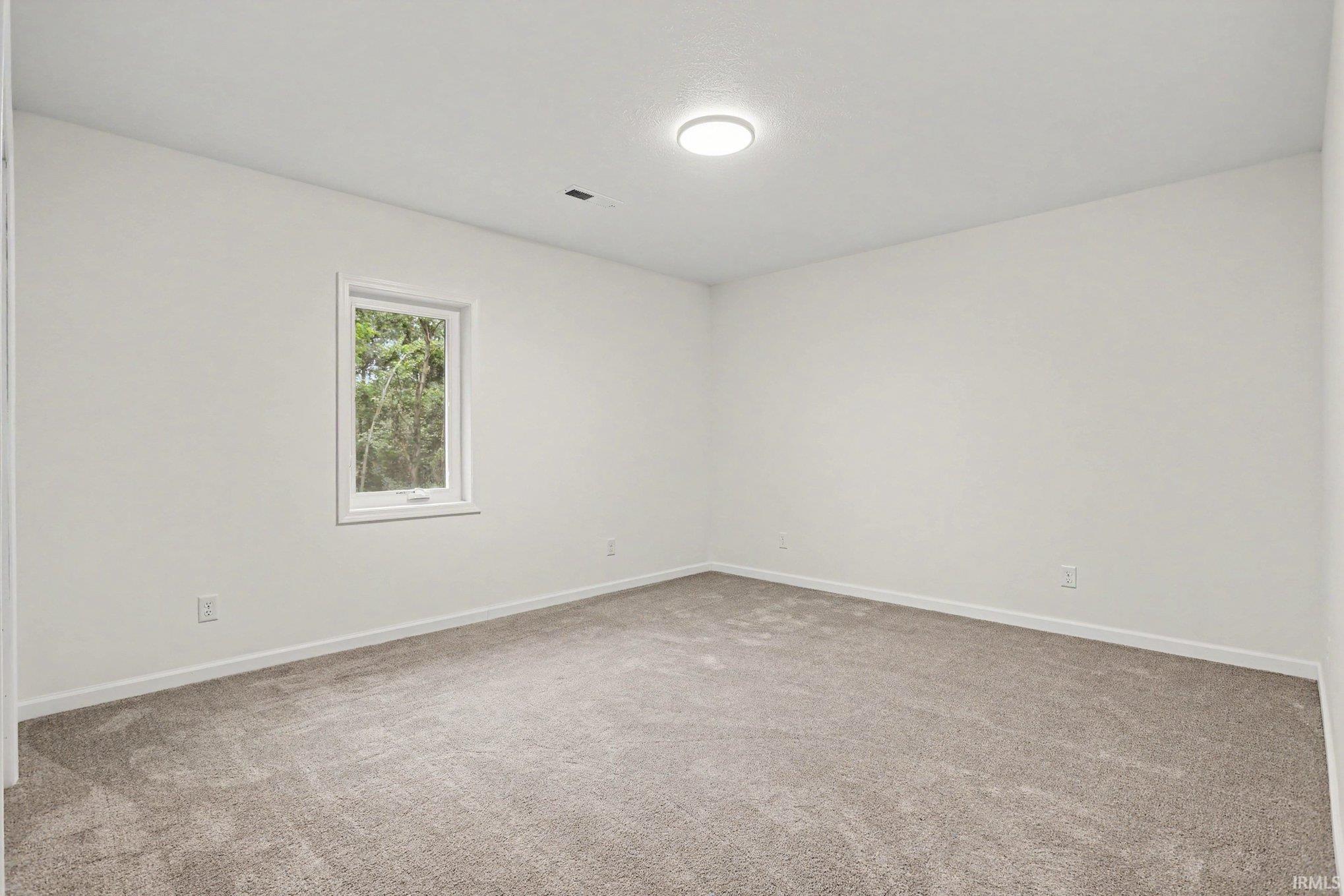 51249 Courtyard Lane Elkhart IN 46514