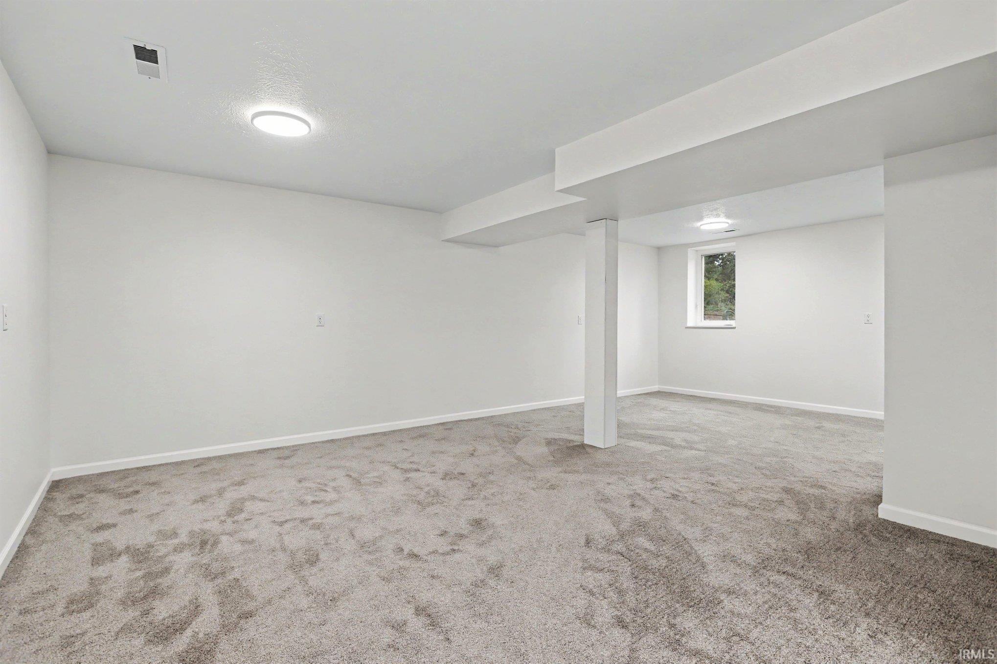 51249 Courtyard Lane Elkhart IN 46514