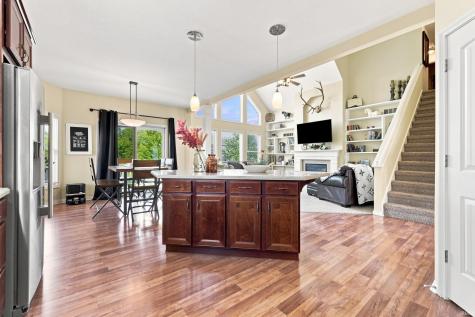 1628 Rock Dove Road Fort Wayne IN 46814