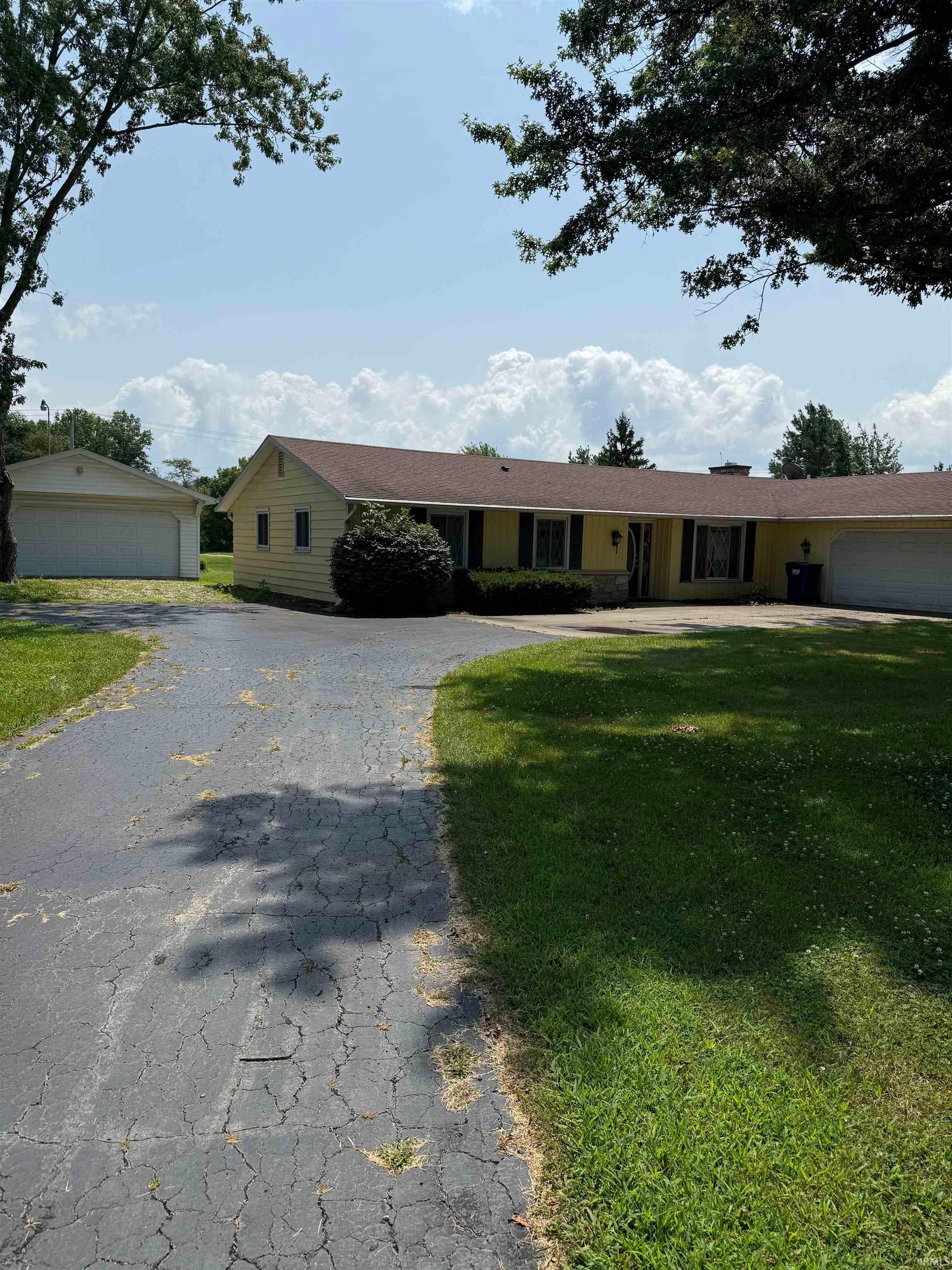 10457 S Wayne Road Warren IN 46792