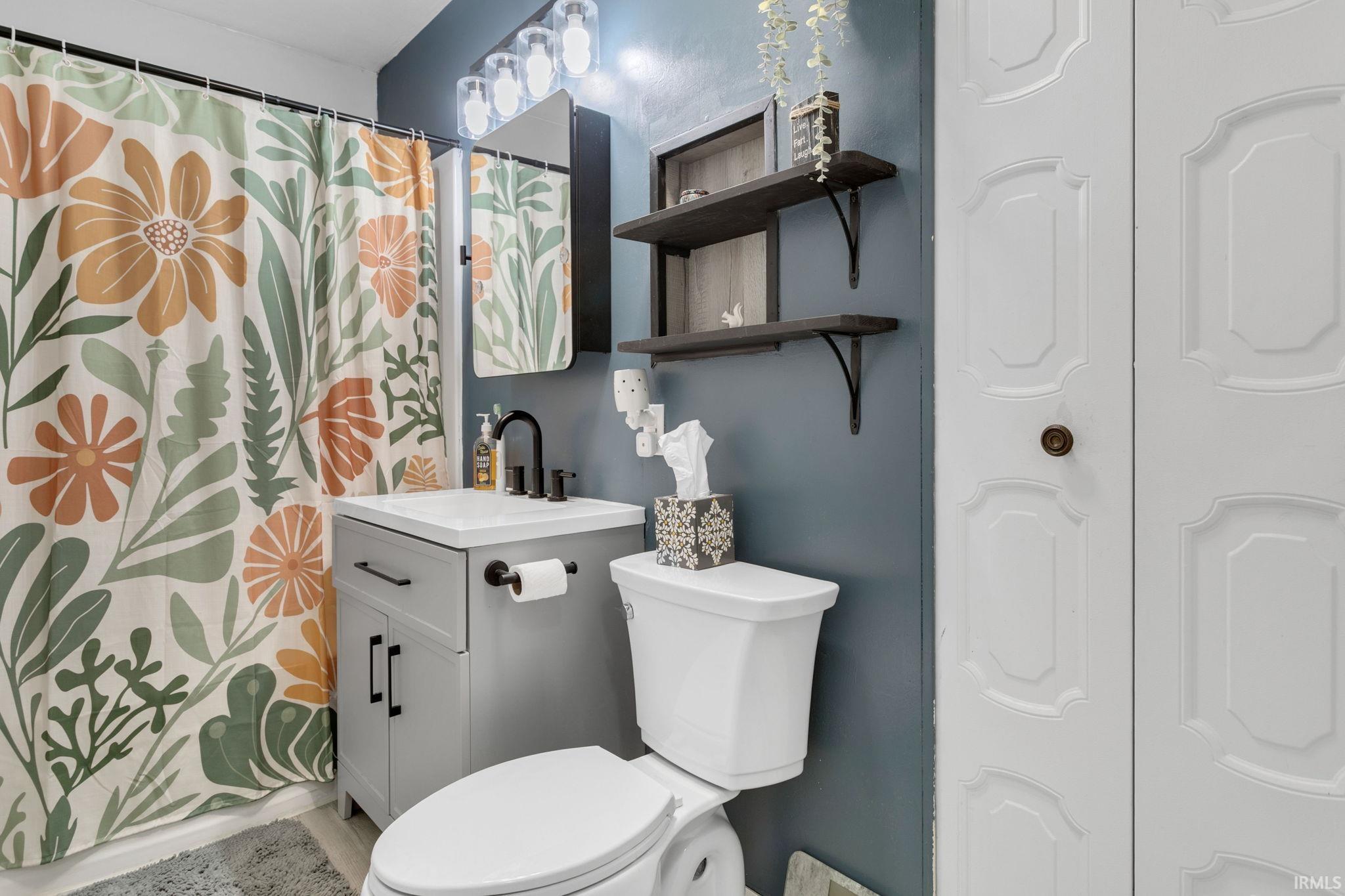 215 E Borley Avenue Mishawaka IN 46545