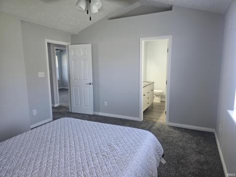 1124 Robin Court Greentown IN 46936