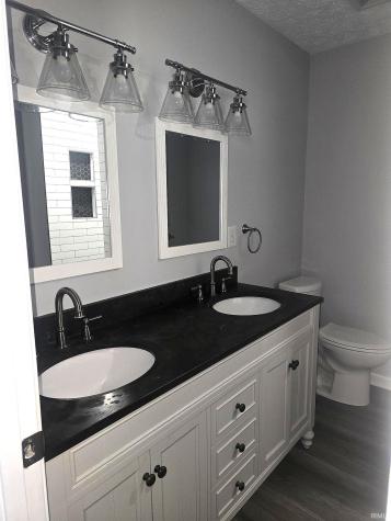 1124 Robin Court Greentown IN 46936