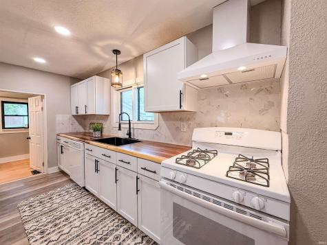 4025 Tacoma Avenue Fort Wayne IN 46807