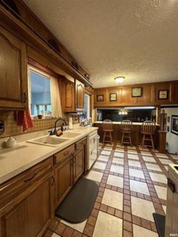 1890 Oak Street Linton IN 47441