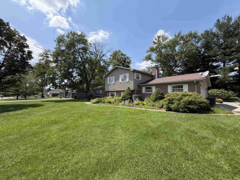 1890 Oak Street Linton IN 47441