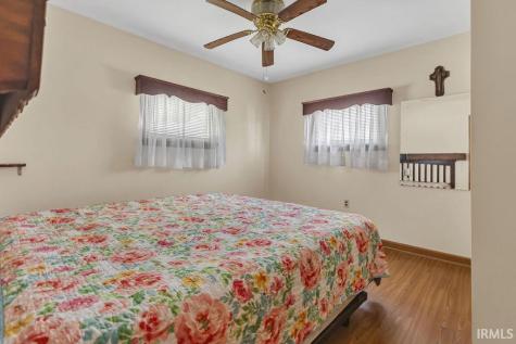 7667 N John Young Road Unionville IN 47468