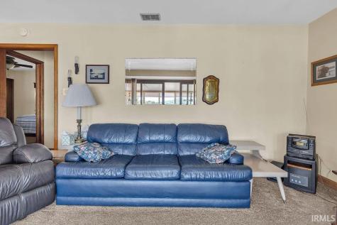 7667 N John Young Road Unionville IN 47468