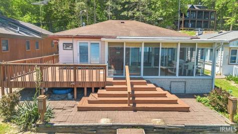 7667 N John Young Road Unionville IN 47468