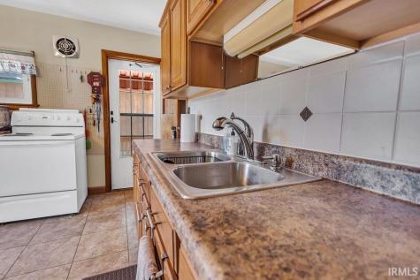 7667 N John Young Road Unionville IN 47468