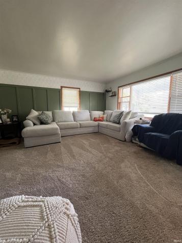 512 E Kendall Street Lafontaine IN 46940