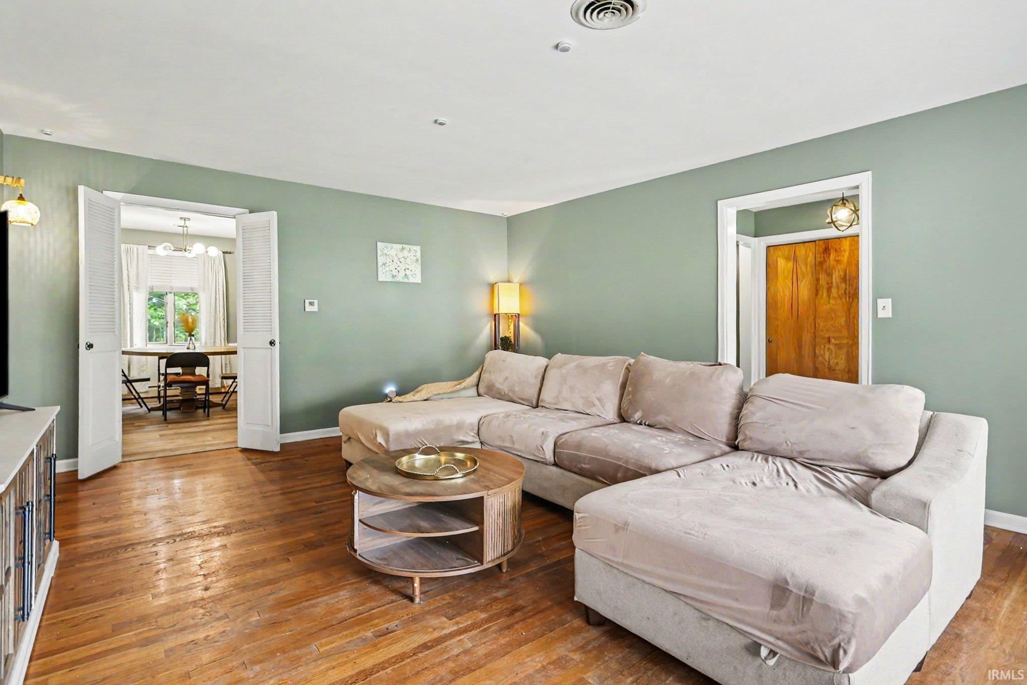 52335 Scott Street South Bend IN 46637