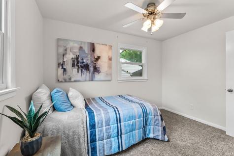 5704 S Calhoun Street Fort Wayne IN 46807