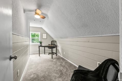 5704 S Calhoun Street Fort Wayne IN 46807