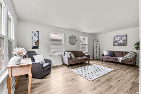 5704 S Calhoun Street Fort Wayne IN 46807
