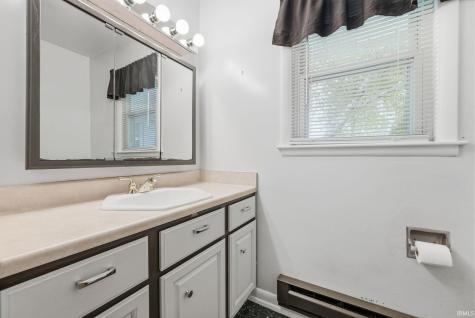 4701 Thornley Drive Fort Wayne IN 46809