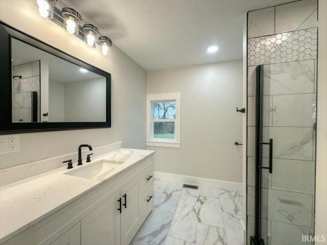 285 S 1100 East Greentown IN 46936