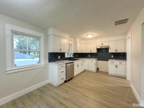 285 S 1100 East Greentown IN 46936