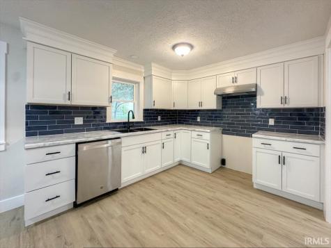 285 S 1100 East Greentown IN 46936