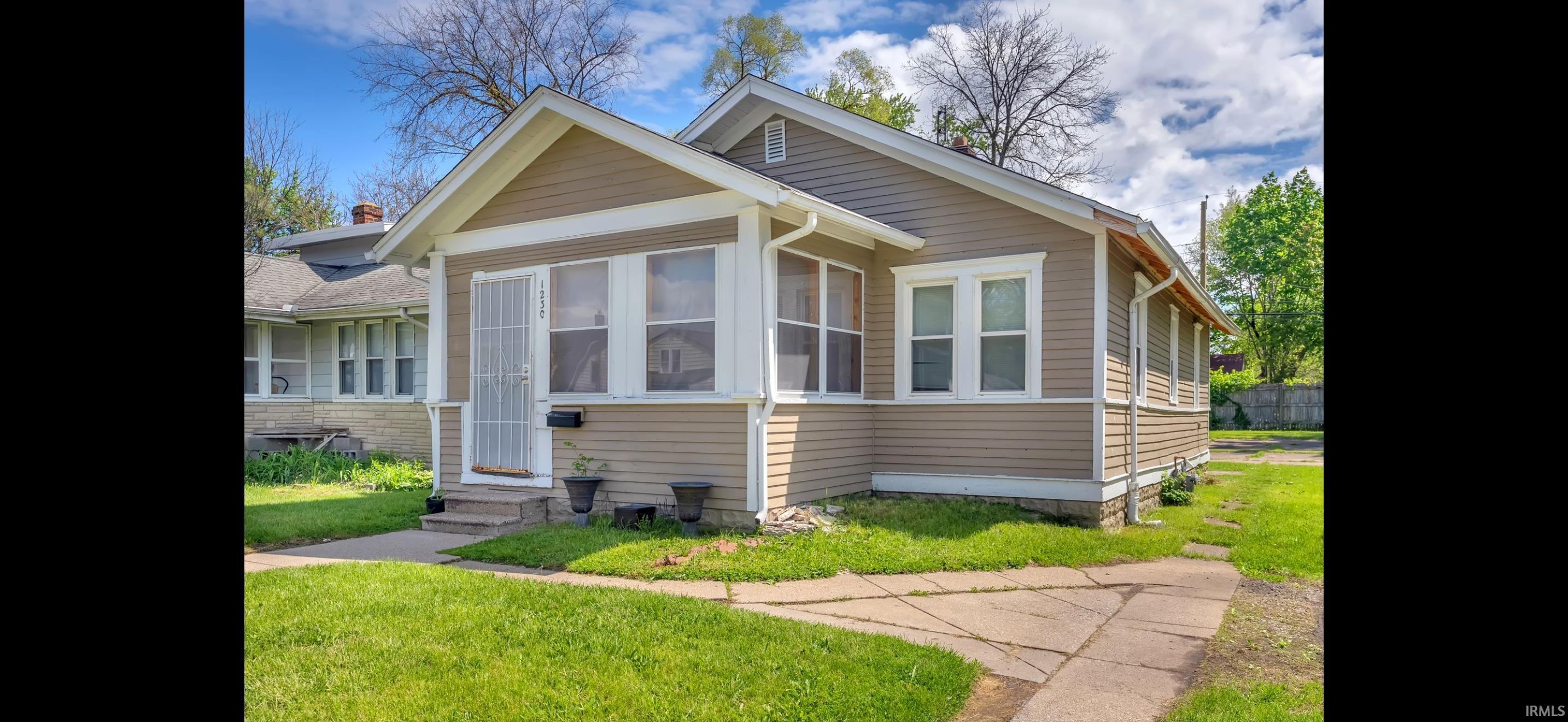 1654 O'brien St Street South Bend IN 46628