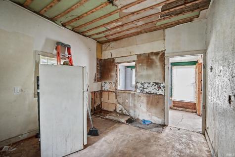413 E 14th Street Rochester IN 46975