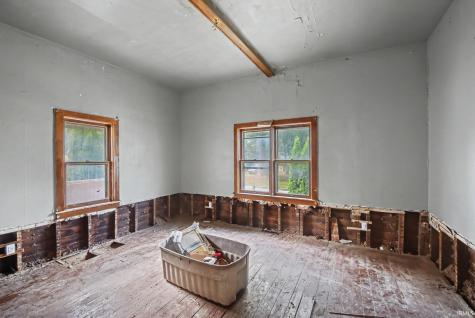 413 E 14th Street Rochester IN 46975