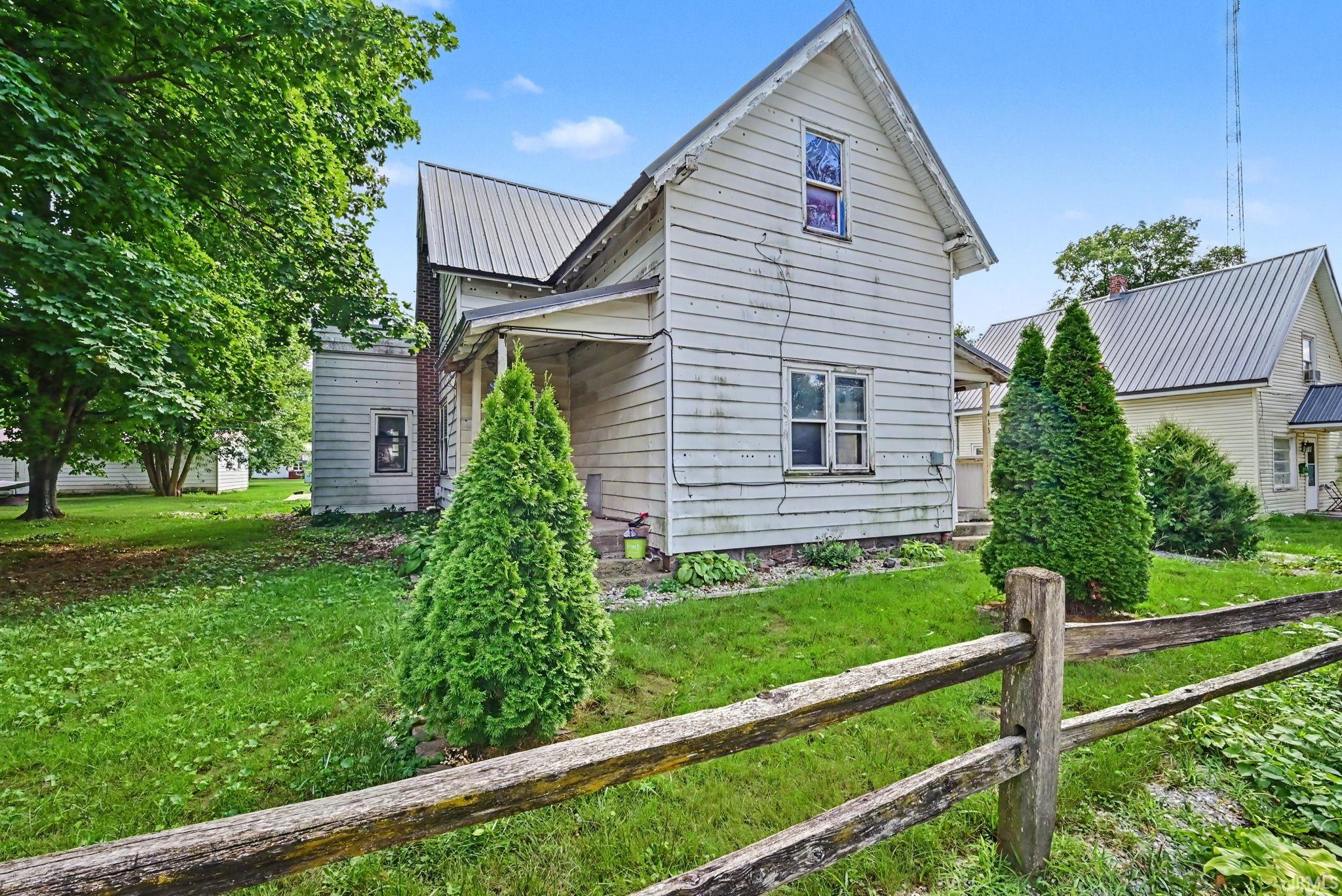 413 E 14th Street Rochester IN 46975