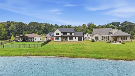 8688 Artemis Lane Fort Wayne IN 46825