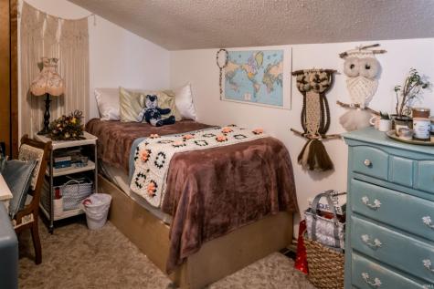 213 Granada Drive Kendallville IN 46755