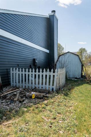213 Granada Drive Kendallville IN 46755