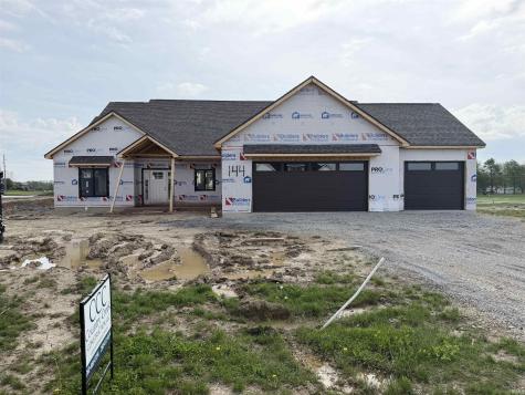 2220 Golfview Drive Auburn IN 46706
