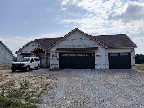 2220 Golfview Drive Auburn IN 46706