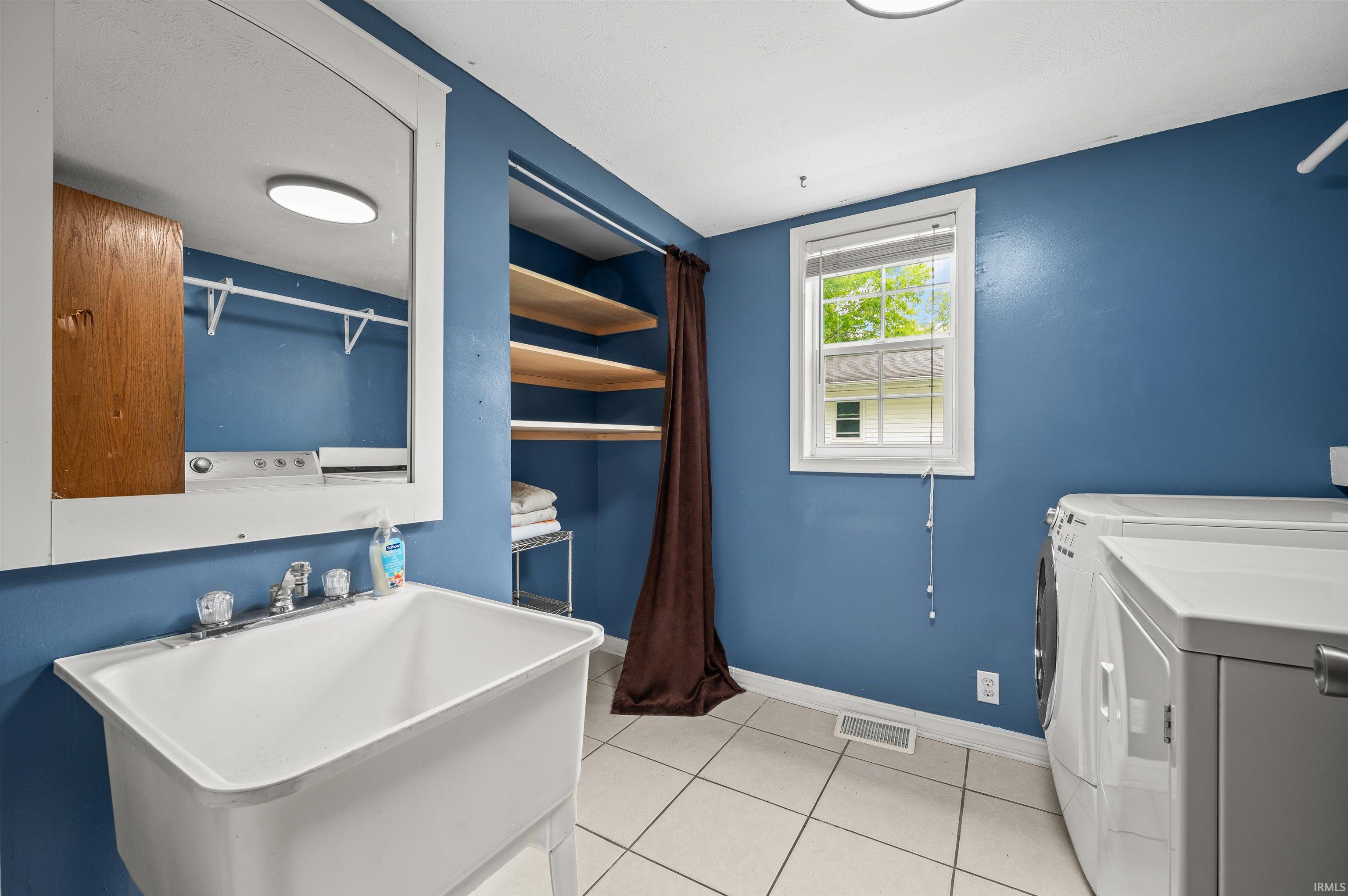 7746 N Hudson Boulevard New Carlisle IN 46552