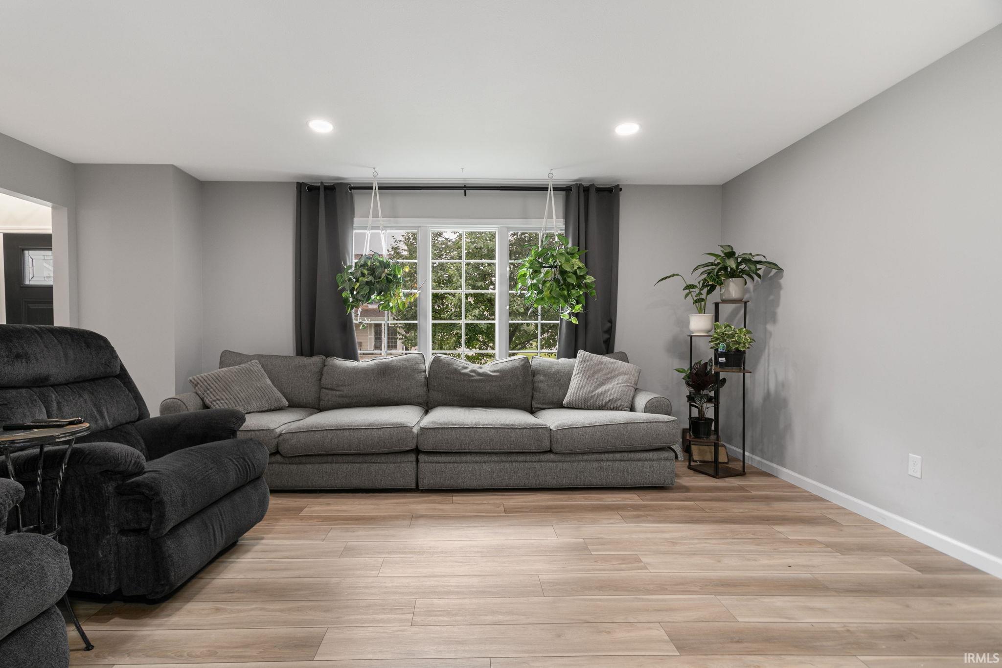 14347 Old Pine Lane Mishawaka IN 46545