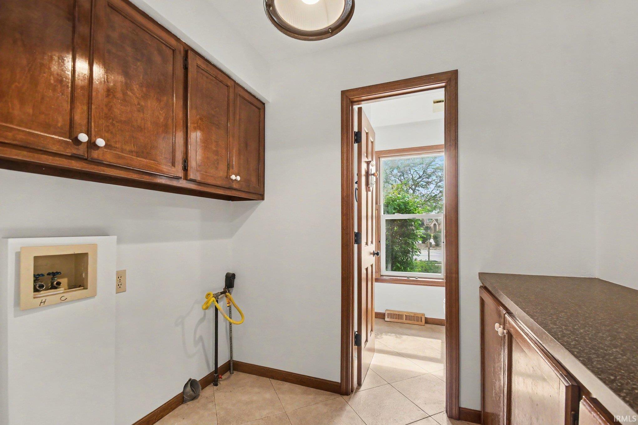 1402 Ashton Court Goshen IN 46526