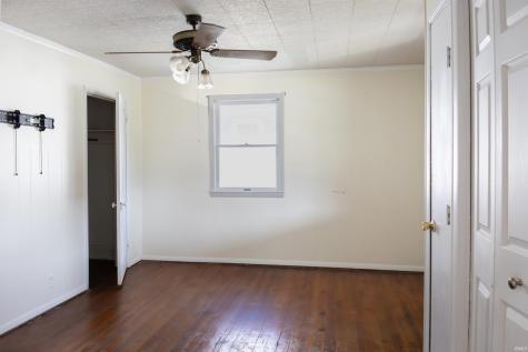 1707 12th Street Bedford IN 47421