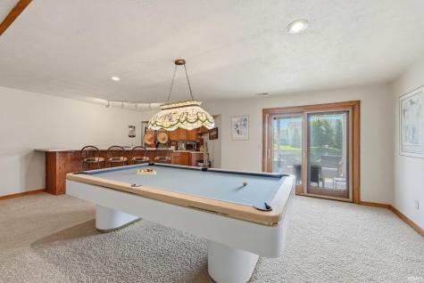 910 Calverton Court Fort Wayne IN 46825