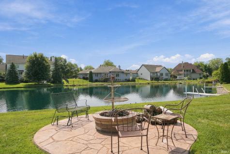 910 Calverton Court Fort Wayne IN 46825
