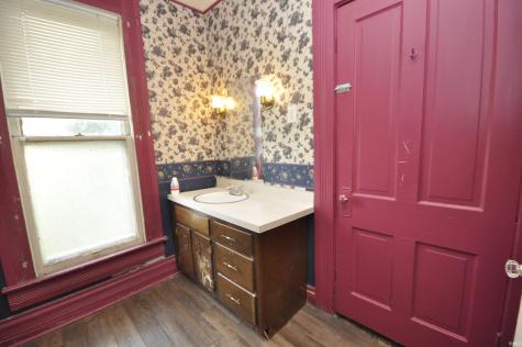 222 N Vine Street Muncie IN 47302