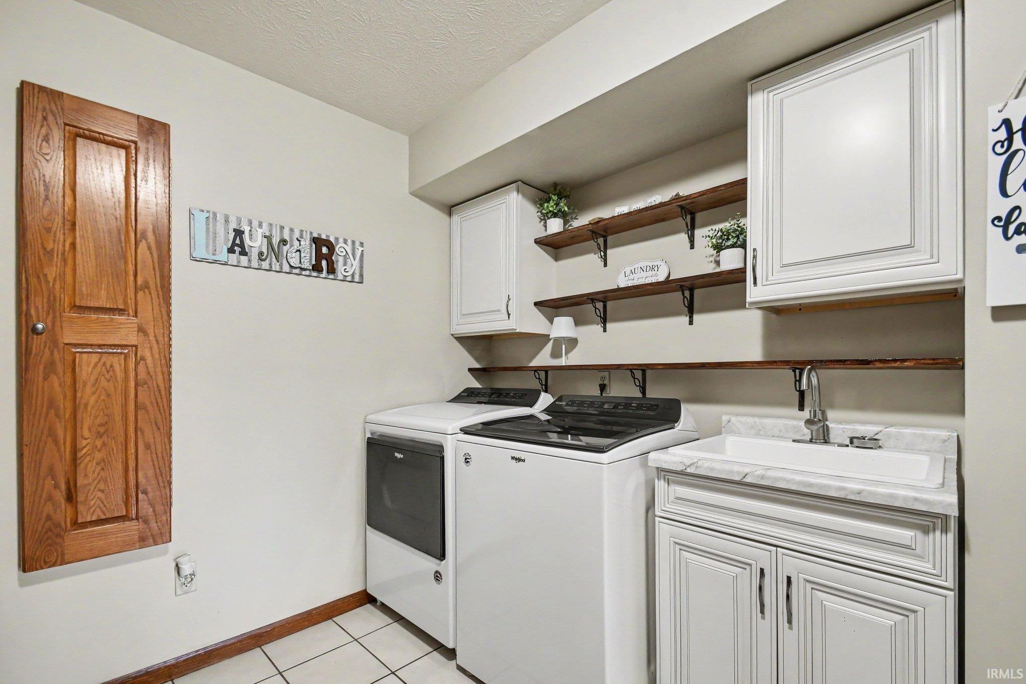 56235 Hollingshead Drive Mishawaka IN 46545