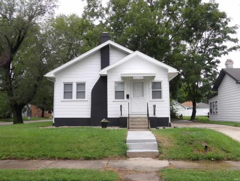 301 N Light Street Muncie IN 47303