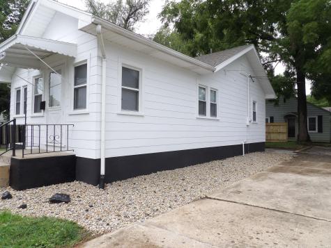 301 N Light Street Muncie IN 47303